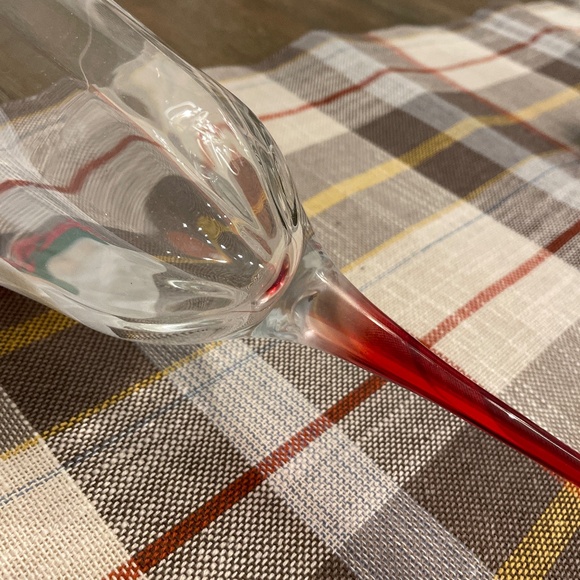 Vietri Old St Nick Retired Hand Crafted Wine Glass New - Picture 3 of 5